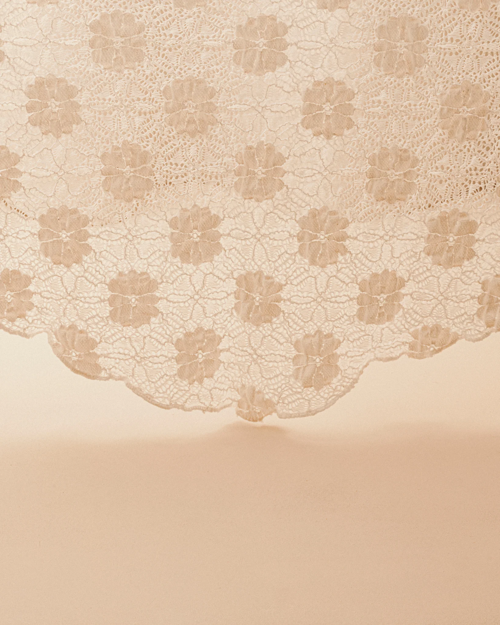 Donatelle Godart x La Bonne Brosse Le Fichu en Dentelle