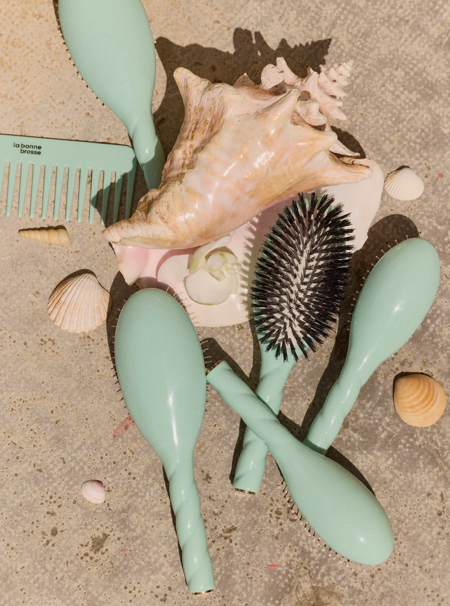 Édition Limitée Bleu Lagon N.07 La Brosse Démêlante & Stimulante l'Intense - Image 2