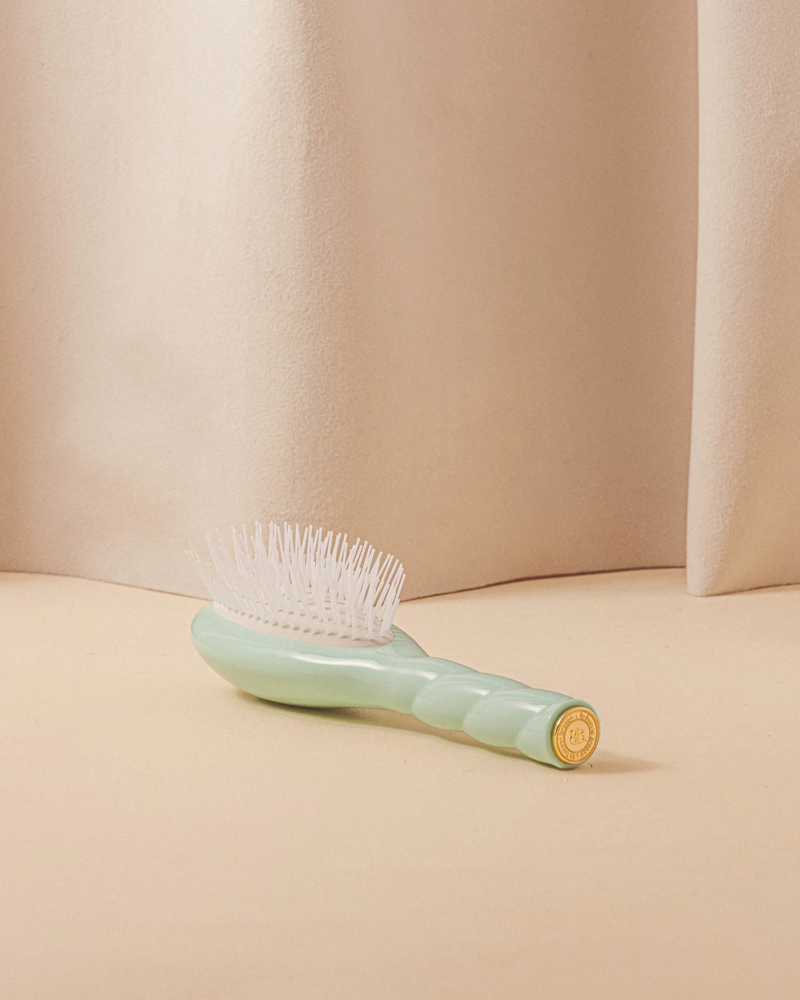 Édition Limitée Bleu Lagon N.07 La Petite Brosse Démêlante & Stimulante l'Intense - Image 5