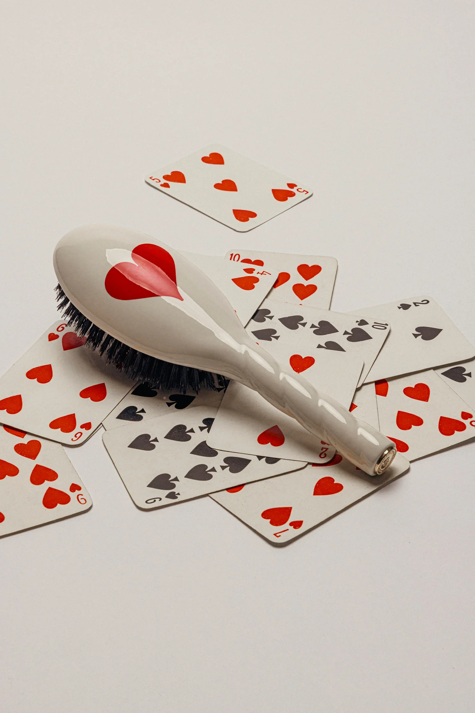 Édition Limitée Reine de Cœur N.03 La Brosse Cuir Chevelu Sensible l'Indispensable Douceur - Image 2