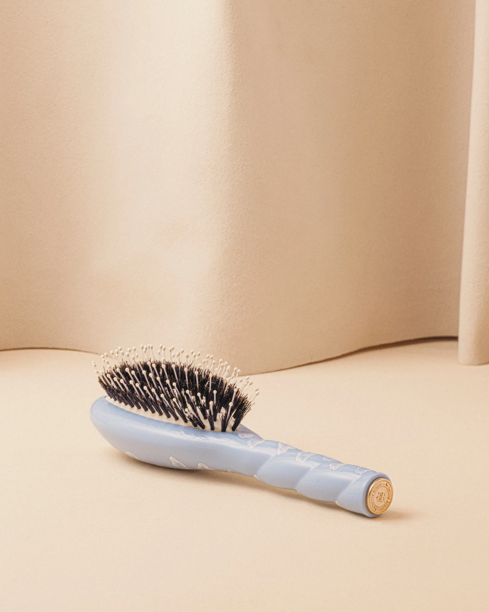 Édition Limitée Nuage N.03 La Petite Brosse Cuir Chevelu Sensible l'Indispensable Douceur - Image 6