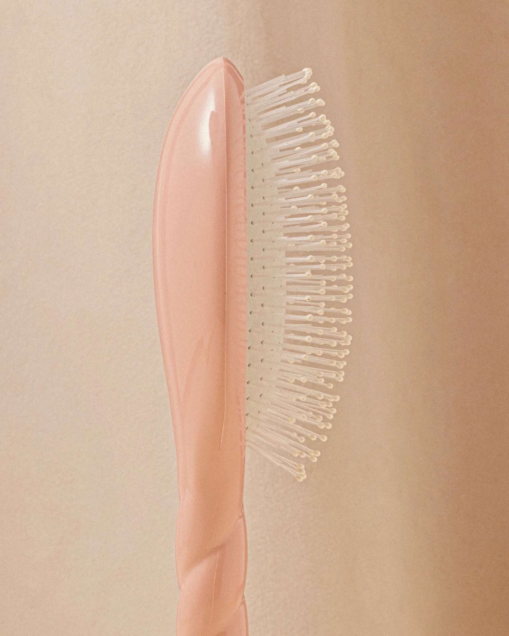 N.04 La Brosse Démêlante & Massante La Miracle Rose Poudré - Image 3