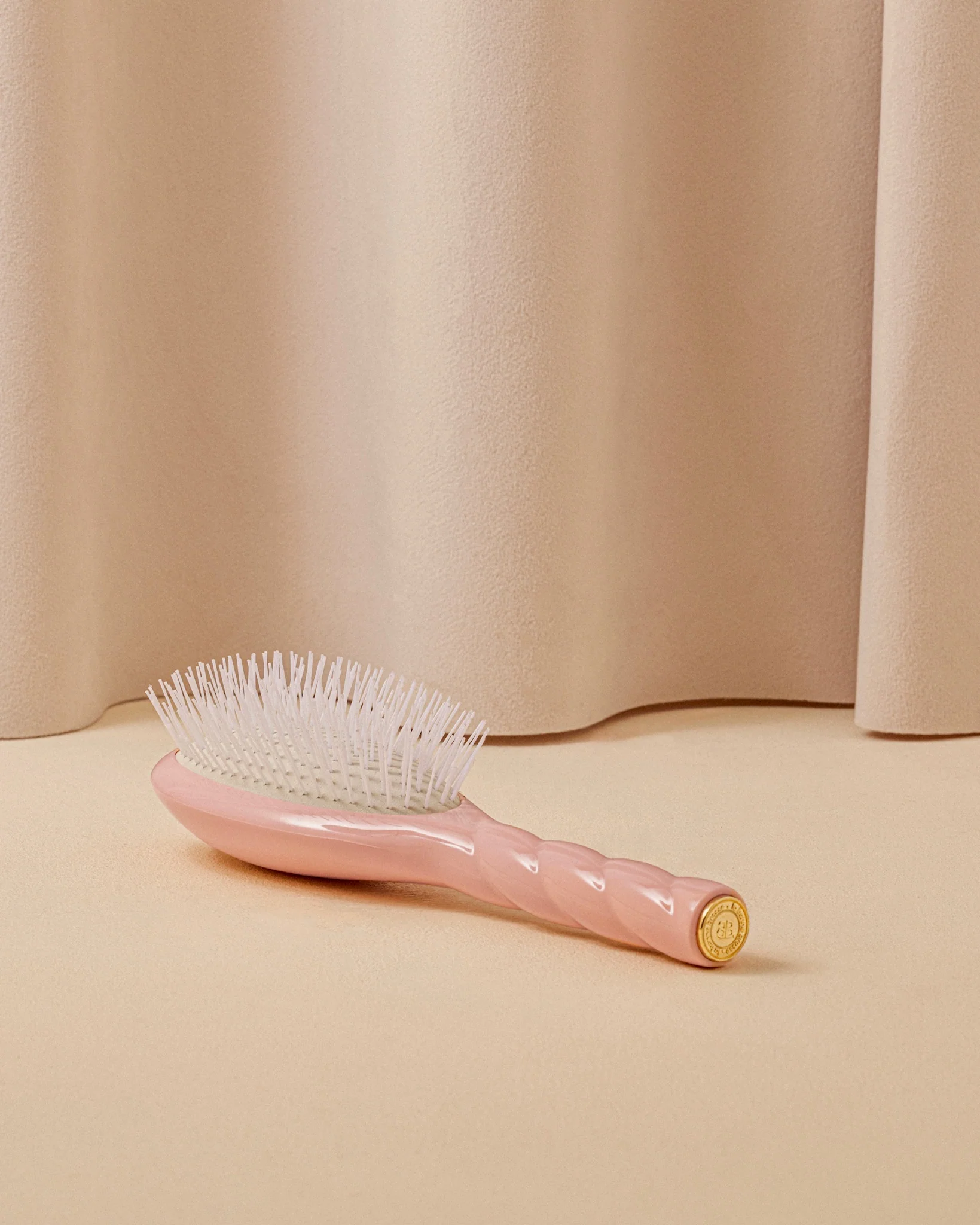 N.07 La Brosse Démêlante & Stimulante L'Intense Rose Poudré - Image 5