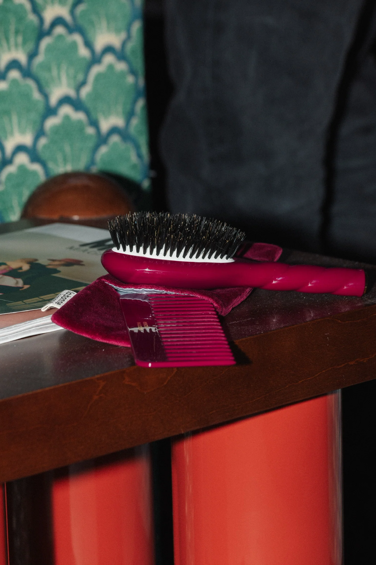 N.01 La Petite Brosse Brillance & Soin l’Universelle Rouge Cerise - Image 7