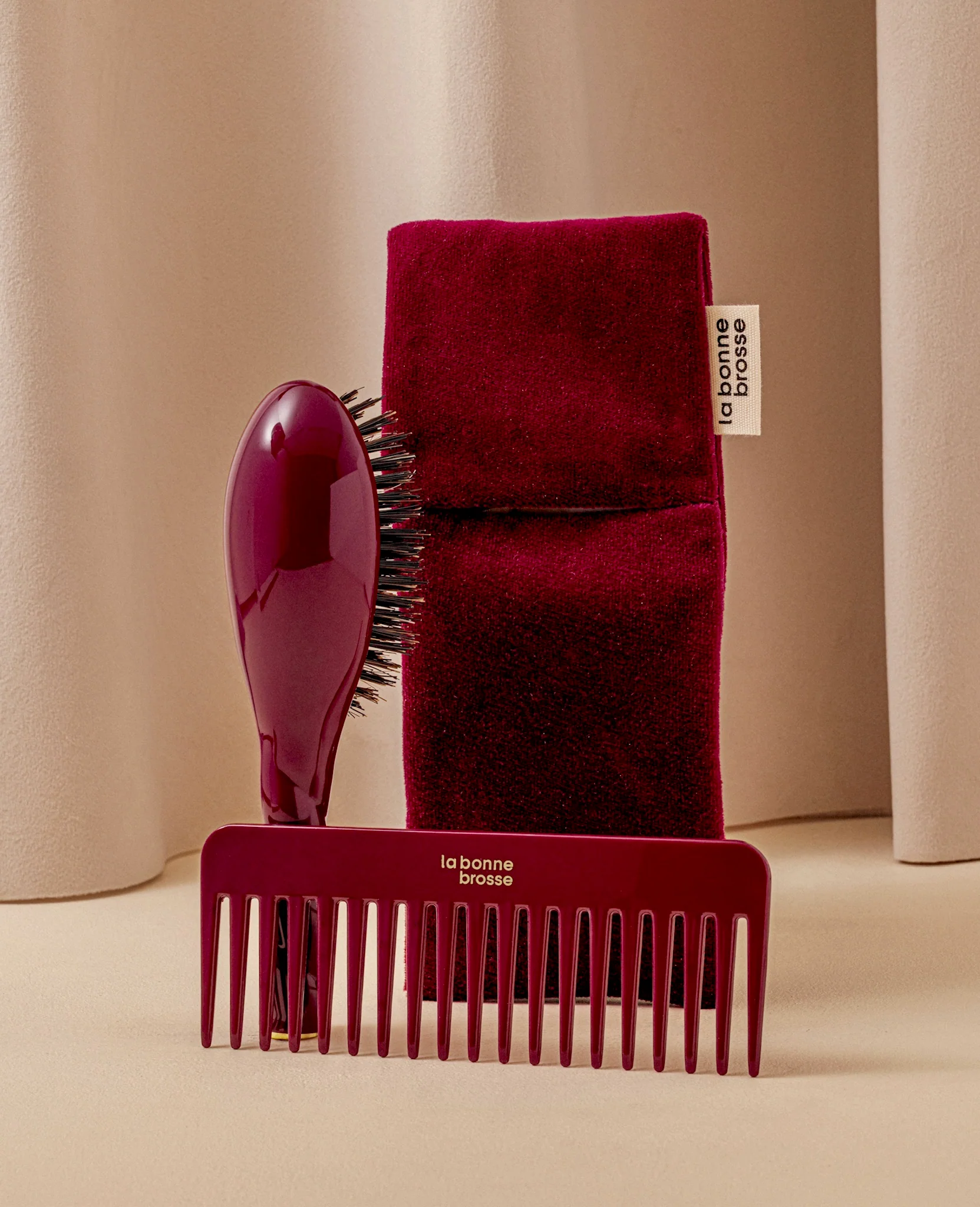 La Pochette "Petite Brosse" Rouge Cerise - Image 3