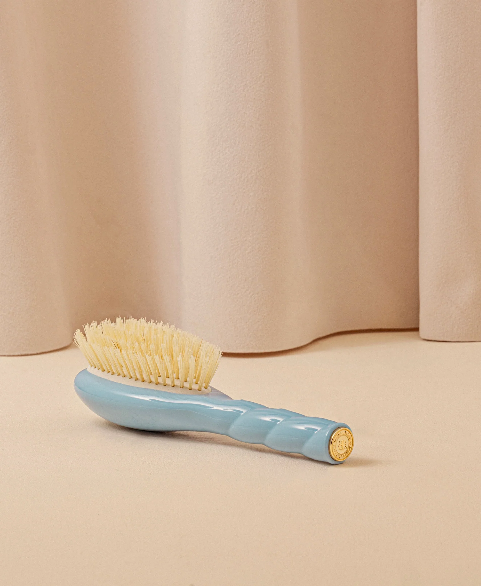 N.06 La brosse bébé Ma Première Brosse Bleu Ciel - Image 5