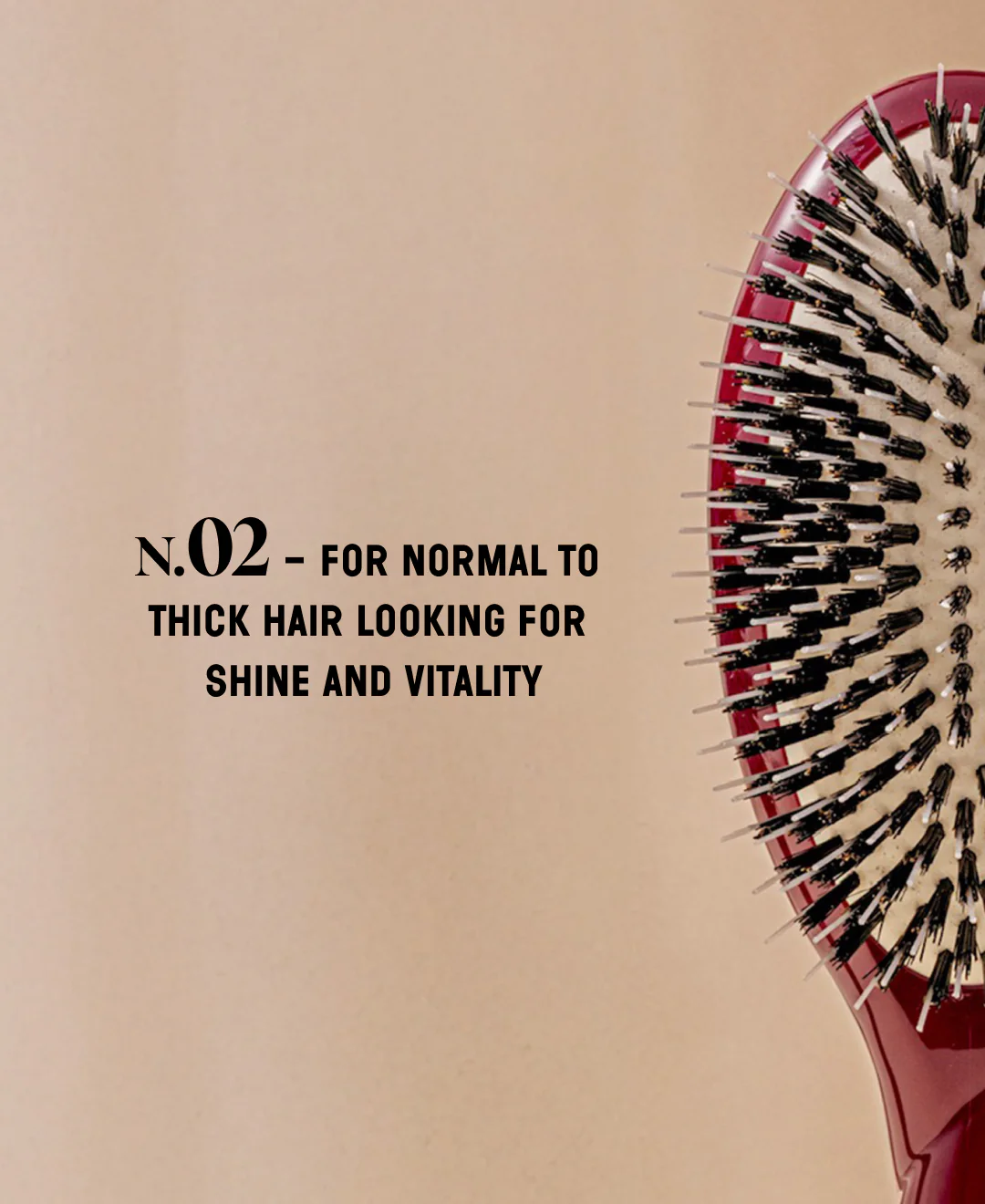 N.02 La Brosse Démêlante & Soin l'Indispensable Rouge Cerise - Image 8