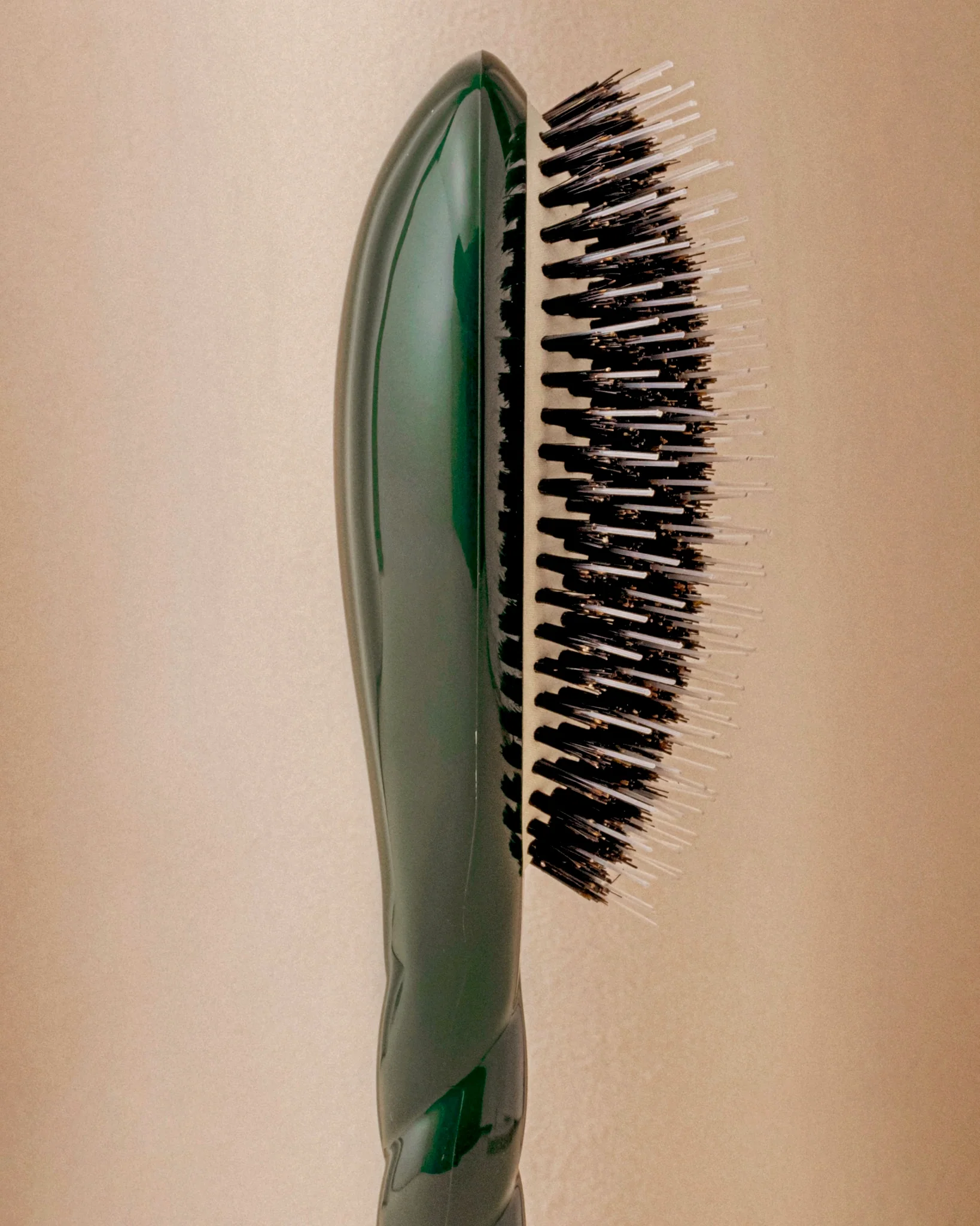 N.02 La Brosse Démêlante & Soin l'Indispensable Vert Emeraude - Image 3