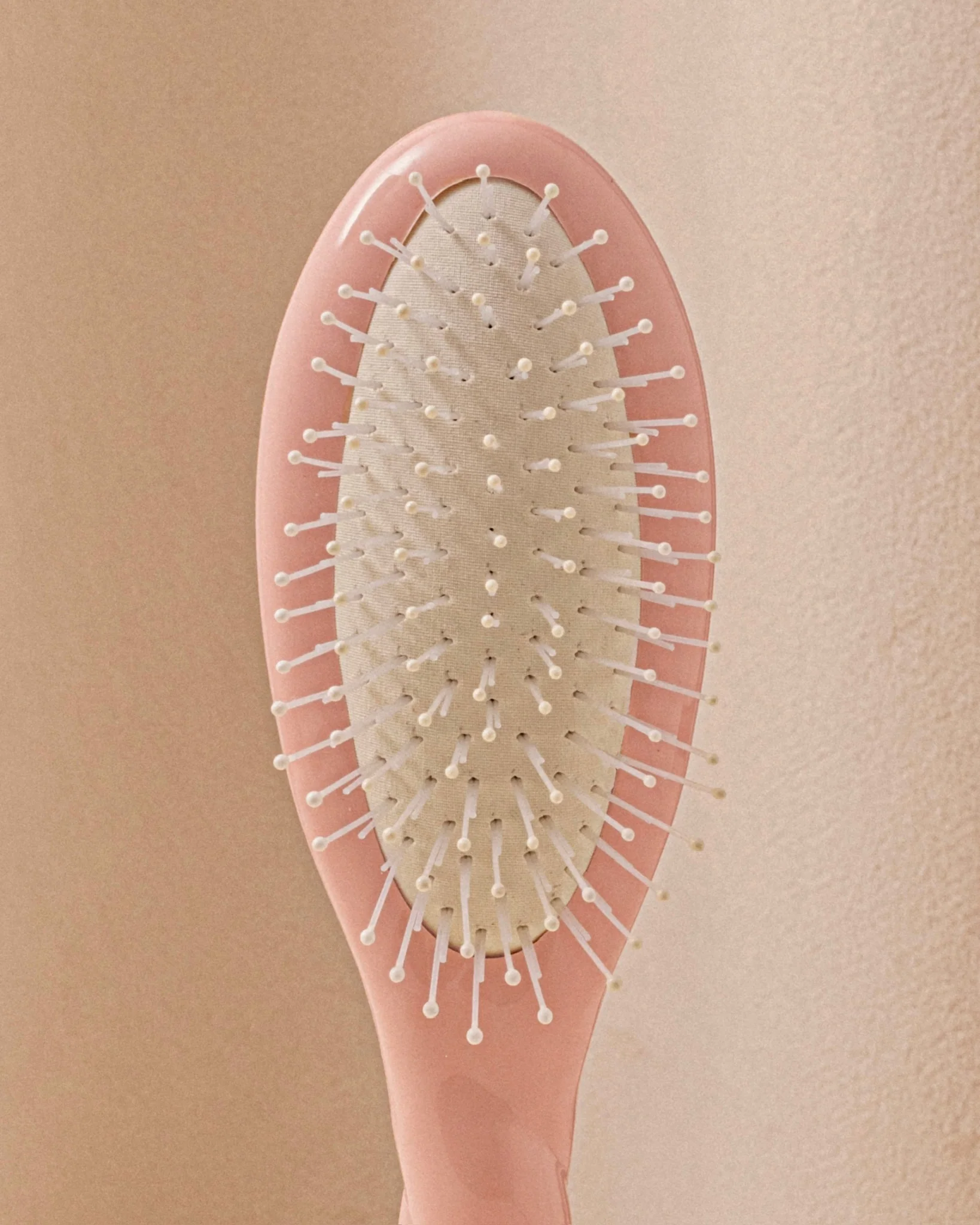 N.04 La Petite Brosse Démêlante & Massante La Miracle Rose Poudré - Image 4