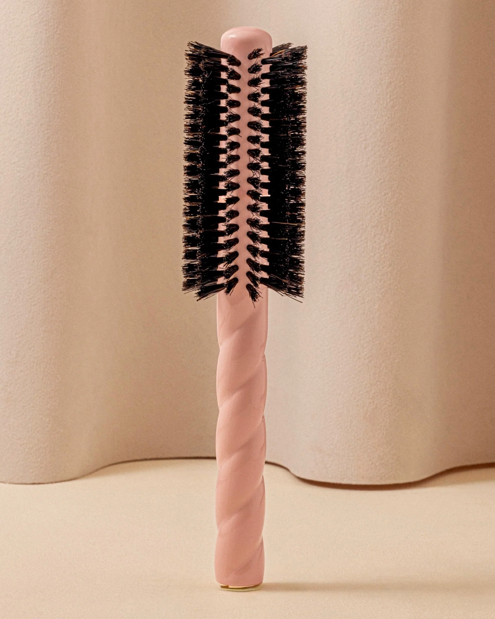 N.05 La Brosse Ronde Brushing Volume & style Rose Poudré - Image 2
