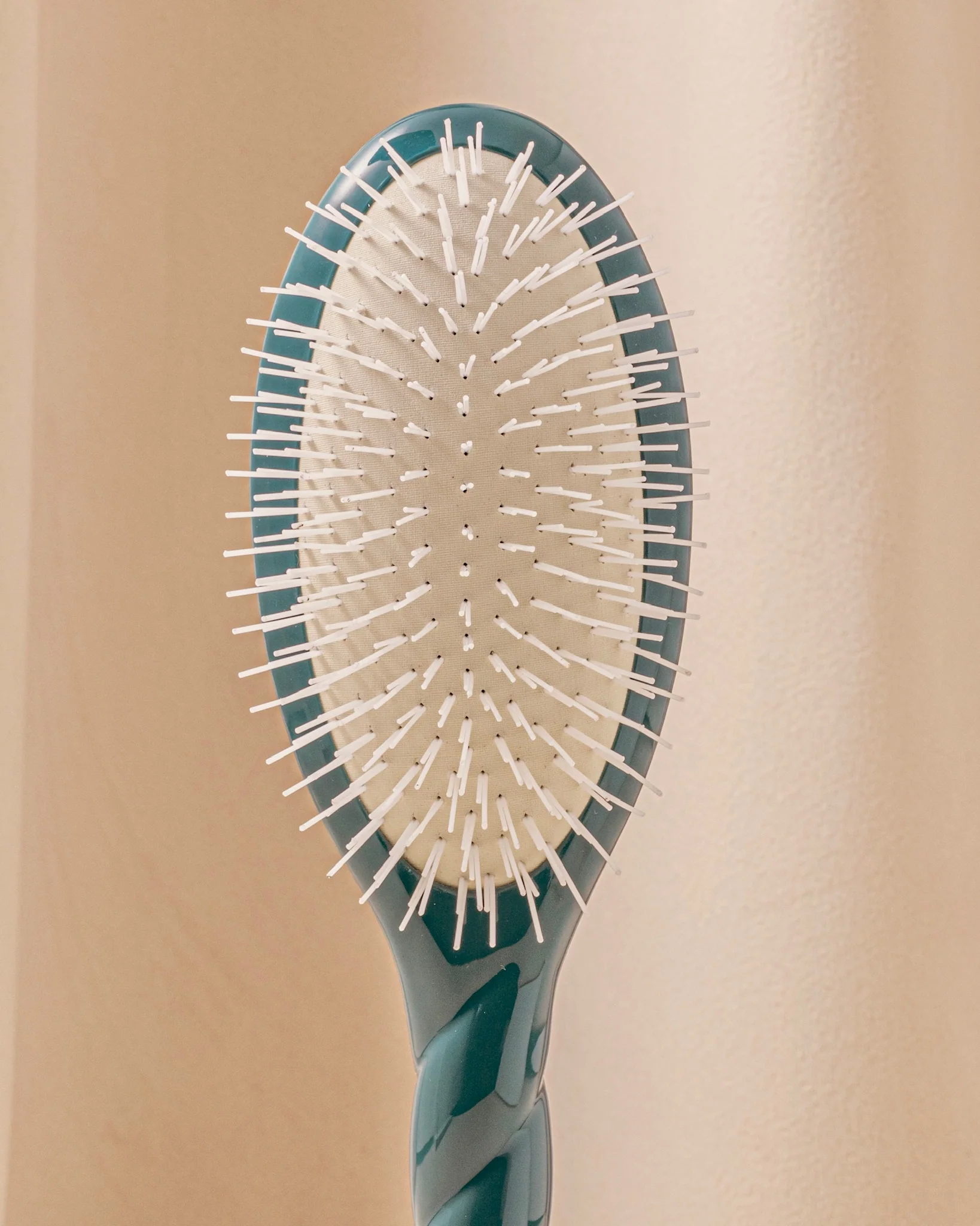 N.07 La Brosse Démêlante & Stimulante l'Intense Bleu Encre - Image 4