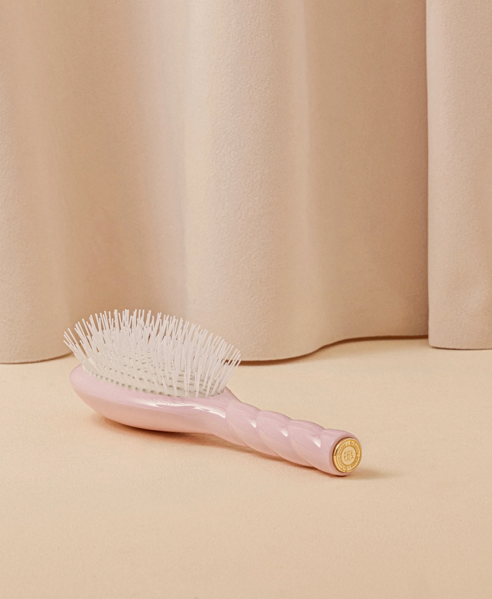 N.07 La Brosse Démêlante & Stimulante l'Intense Rose Lilas - Image 5
