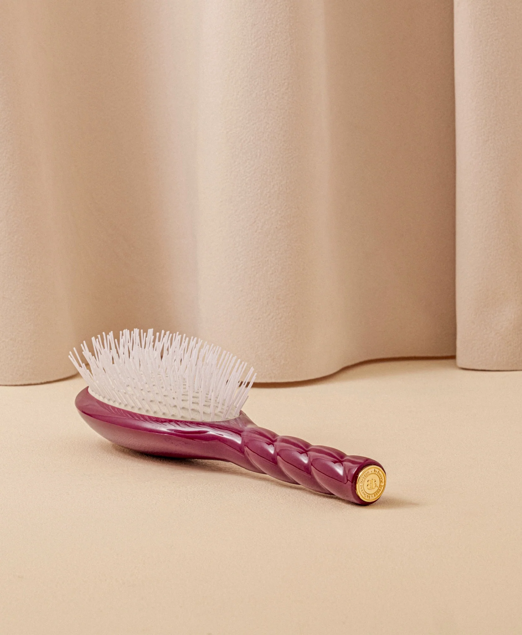 N.07 La Brosse Démêlante & Stimulante l'Intense Rouge Cerise - Image 5