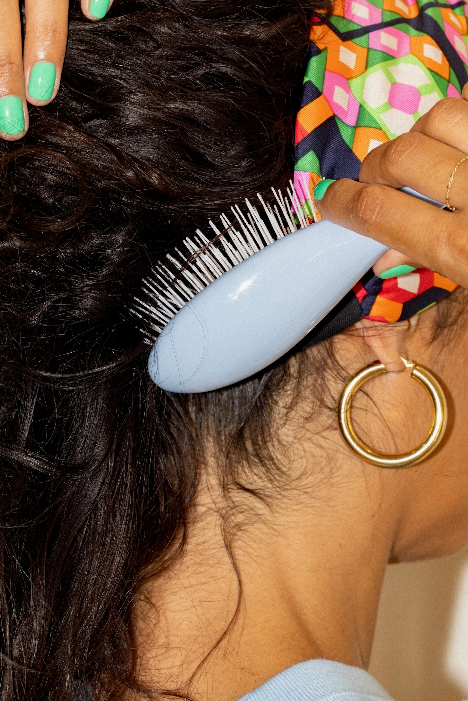 N.07 La Petite Brosse Démêlante & Stimulante l'Intense Bleu Ciel - Image 6